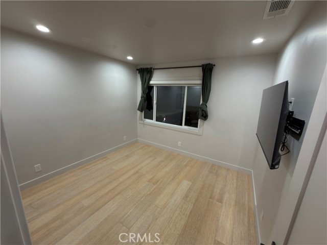 Detail Gallery Image 6 of 14 For 11733 Sunglow, Santa Fe Springs,  CA 90670 - 3 Beds | 1/1 Baths