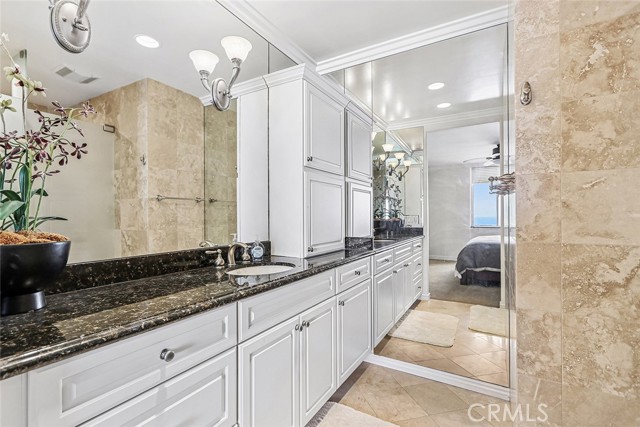 31755 Coast Hwy., Laguna Beach CA: https://media.crmls.org/medias/84b75fcf-74e8-4cfc-9251-4828732ab86c.jpg