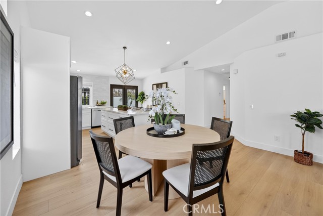 Detail Gallery Image 4 of 20 For 1263 Cornerstone Way, Corona,  CA 92878 - 3 Beds | 2 Baths