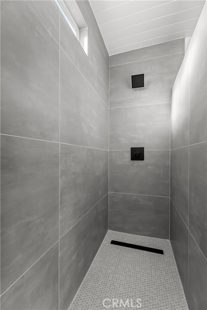 Detail Gallery Image 22 of 24 For 5324 W 121st, Hawthorne,  CA 90250 - – Beds | – Baths