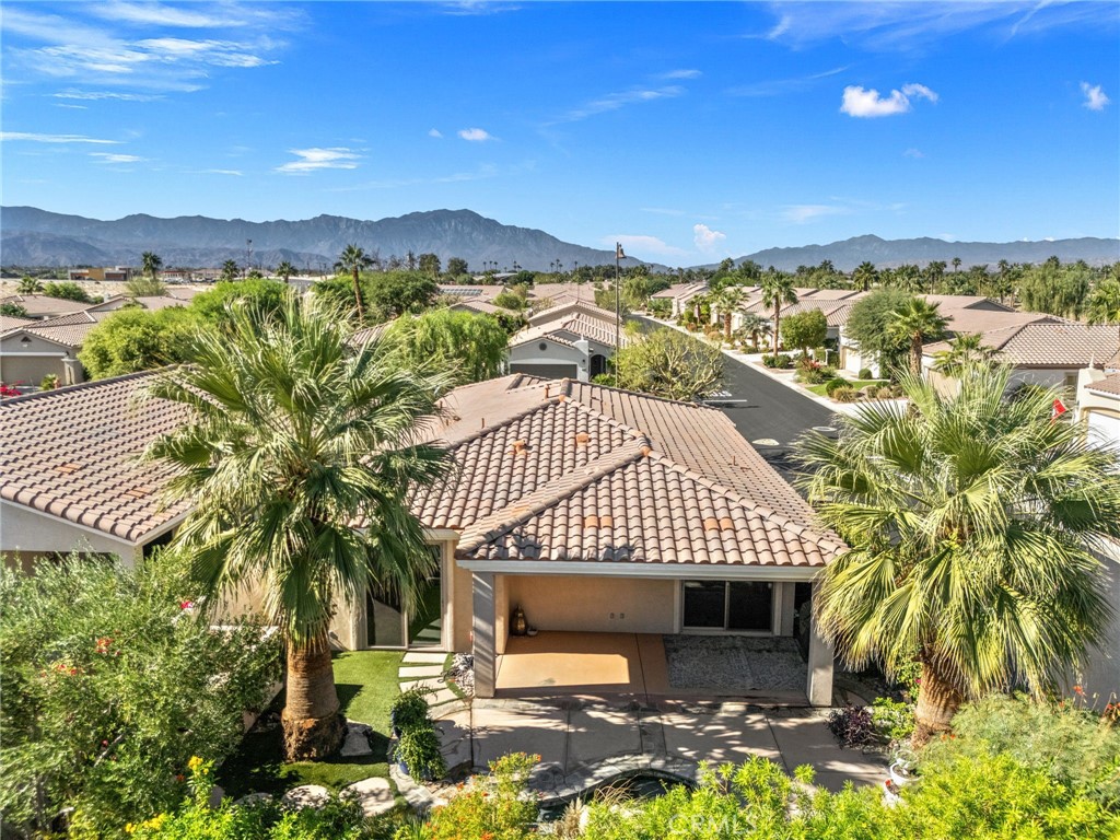 MLS #OC25258134 image #36