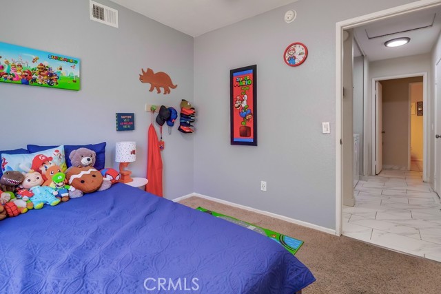 2846 Nandina Drive, Palmdale CA: https://media.crmls.org/medias/84b98796-5449-4a52-b626-03ec7bad9afc.jpg