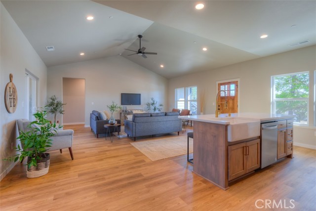 Detail Gallery Image 17 of 45 For 1524 Forest Cir, Paradise,  CA 95969 - 3 Beds | 2 Baths