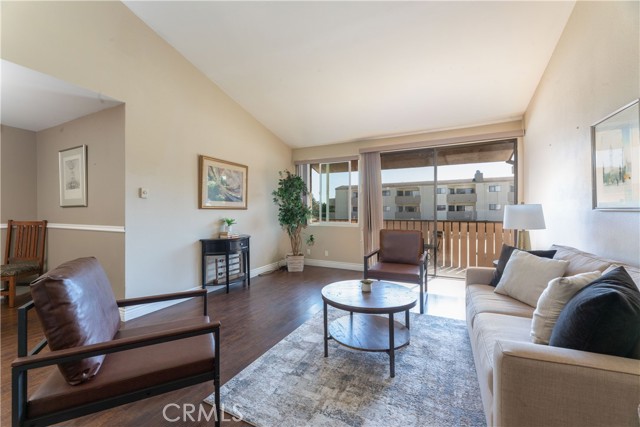 Detail Gallery Image 9 of 27 For 4170 Elm Ave #317,  Long Beach,  CA 90807 - 2 Beds | 2 Baths