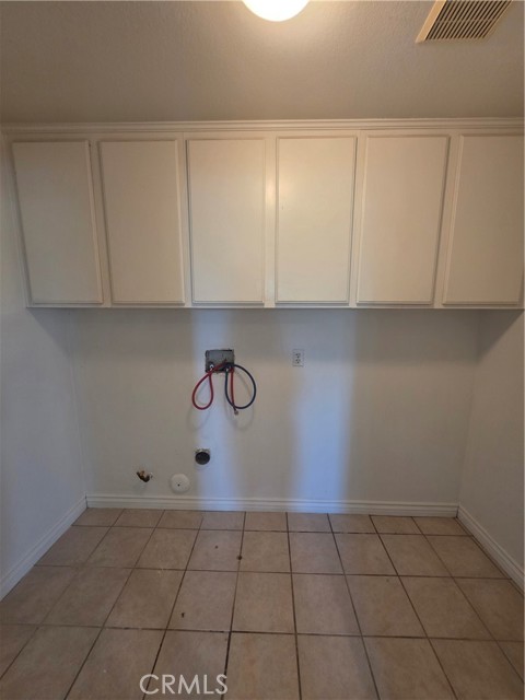 Detail Gallery Image 11 of 21 For 16080 Edgewater, Moreno Valley,  CA 92551 - 4 Beds | 2/1 Baths