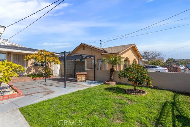 11929 160th Street, Norwalk, California 90650, 3 Bedrooms Bedrooms, ,1 BathroomBathrooms,Single Family Residence,For Sale,160th,SW24033506