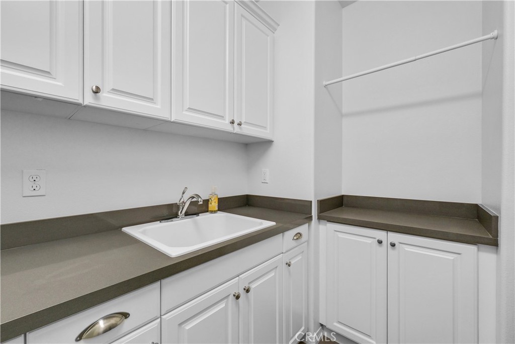 84bd233d Ea4c 48d6 9e1e B6bd6b9ff6df