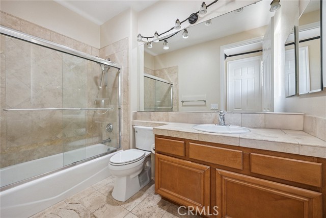 450 S Estate Drive, Orange CA: https://media.crmls.org/medias/84bd2516-bb30-4511-ac09-7568ad338c17.jpg