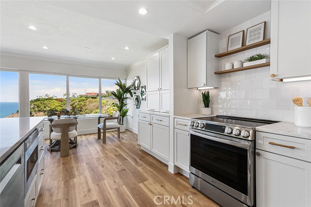 639 Paseo De La Playa, Redondo Beach, California 90277, 2 Bedrooms Bedrooms, ,1 BathroomBathrooms,Residential,For Sale,Paseo De La Playa,SB25188474