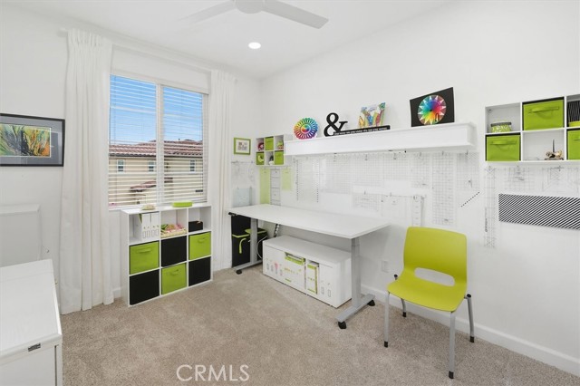 Detail Gallery Image 24 of 58 For 28771 Calle De La Paz, Valencia,  CA 91354 - 3 Beds | 2/1 Baths