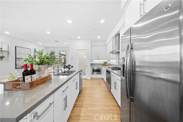 Detail Gallery Image 16 of 37 For 188 Fixie, Irvine,  CA 92618 - 3 Beds | 3/1 Baths