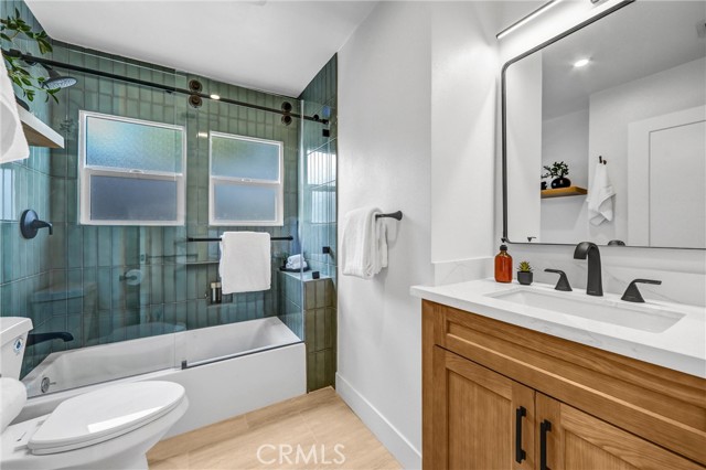 1035 Medford Road, Pasadena CA: https://media.crmls.org/medias/84bd9f22-d8a3-4746-b483-1d2b99f990ac.jpg