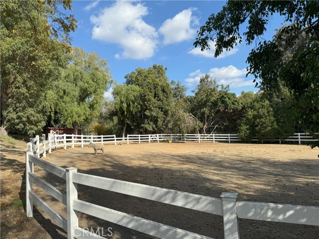 Detail Gallery Image 40 of 41 For 16000 West Rd, Whittier,  CA 90603 - 4 Beds | 3 Baths