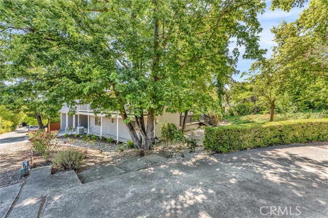 1536 Pleasant Hill Road, Lafayette CA: https://media.crmls.org/medias/84bdfa3a-256a-4827-b92d-9c9b280312b3.jpg