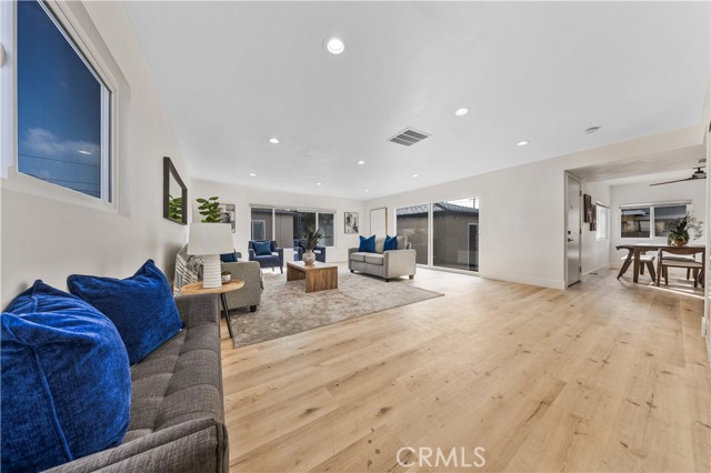 Detail Gallery Image 17 of 55 For 5224 Hallowell, Temple City,  CA 91780 - 5 Beds | 4/1 Baths