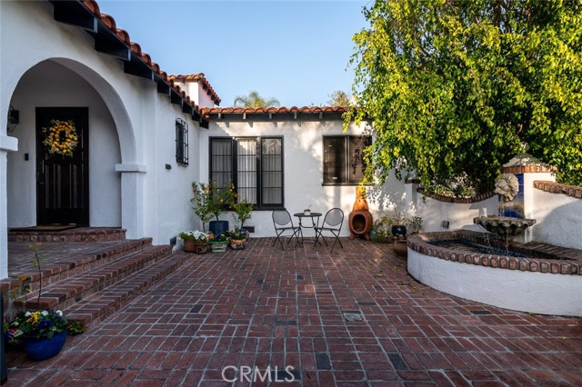 Detail Gallery Image 7 of 47 For 1731 W Kenneth Rd, Glendale,  CA 91201 - 3 Beds | 2 Baths