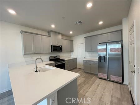 4070 E Coronado Privado, Ontario CA: https://media.crmls.org/medias/84be82f9-a12e-4b9b-9a99-5fa40a65ed2d.jpg