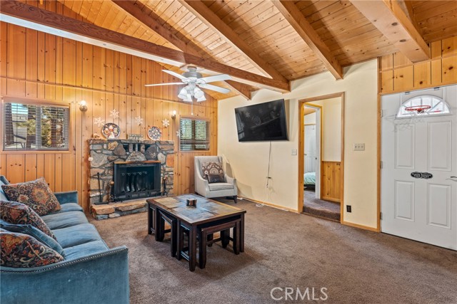 Detail Gallery Image 10 of 32 For 904 Michael Ave, Big Bear City,  CA 92314 - 3 Beds | 2 Baths