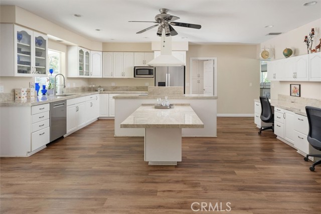 Detail Gallery Image 16 of 56 For 28838 Lincoln, Castaic,  CA 91384 - 3 Beds | 3 Baths