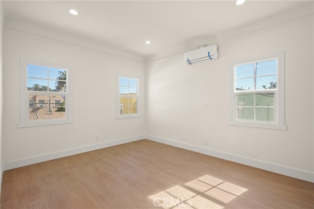 Detail Gallery Image 49 of 56 For 2840 Potomac Ave #1/2,  Los Angeles,  CA 90016 - 2 Beds | 1 Baths