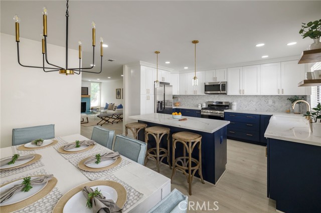 3614 Estates Lane, Rolling Hills Estates, California 90274, 3 Bedrooms Bedrooms, ,2 BathroomsBathrooms,Residential,Sold,Estates,SB22187548