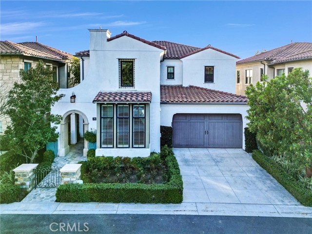 Detail Gallery Image 2 of 63 For 54 Clocktower, Irvine,  CA 92620 - 5 Beds | 4/1 Baths
