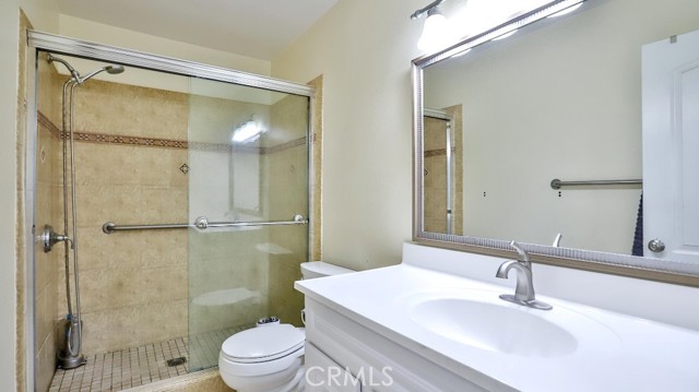 17230 San Lorenzo Circle, Fountain Valley CA: https://media.crmls.org/medias/84c04284-c6bc-457e-b695-7a7bc788ec68.jpg