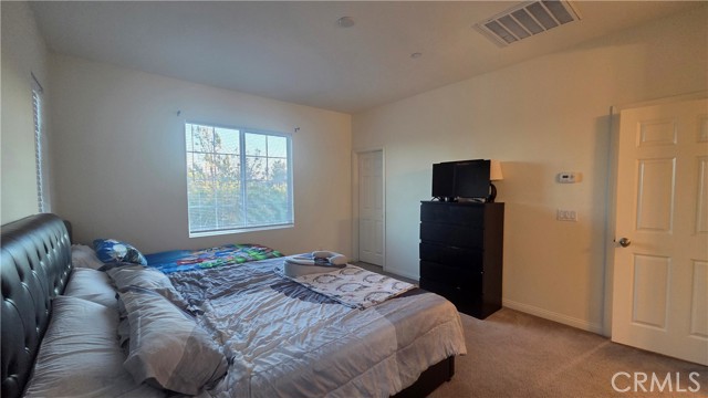 Detail Gallery Image 17 of 24 For 8745 Celebration St, Chino,  CA 91708 - 3 Beds | 2/1 Baths