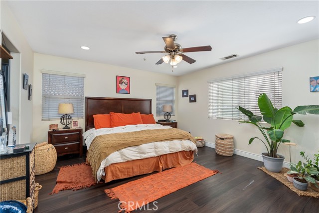 Detail Gallery Image 17 of 23 For 1535 W Persimmon, Rialto,  CA 92377 - 5 Beds | 3 Baths