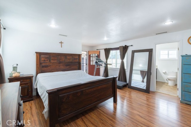 Detail Gallery Image 21 of 41 For 1656 E 63rd, Long Beach,  CA 90805 - 3 Beds | 2 Baths