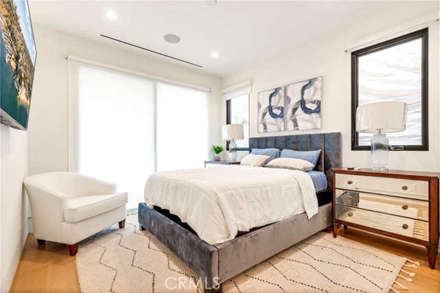 Detail Gallery Image 41 of 61 For 221 Heliotrope Ave, Corona Del Mar,  CA 92625 - 4 Beds | 5/1 Baths