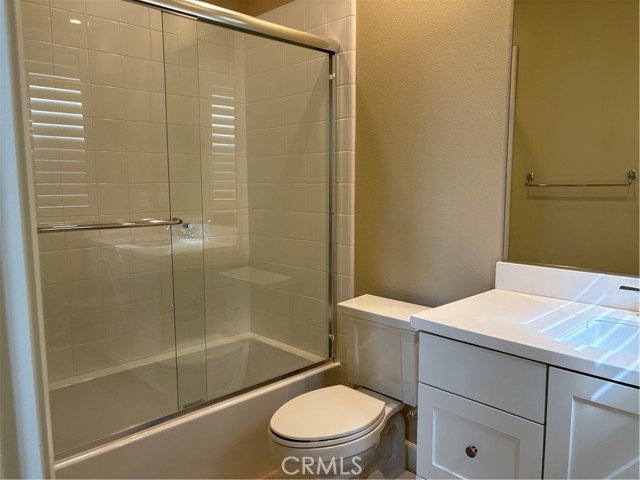 Detail Gallery Image 11 of 17 For 109 Outpost, Irvine,  CA 92620 - 4 Beds | 4/1 Baths