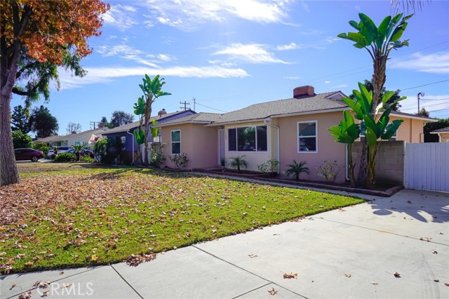 Detail Gallery Image 1 of 65 For 13228 Foxley Dr, Whittier,  CA 90602 - 3 Beds | 2 Baths