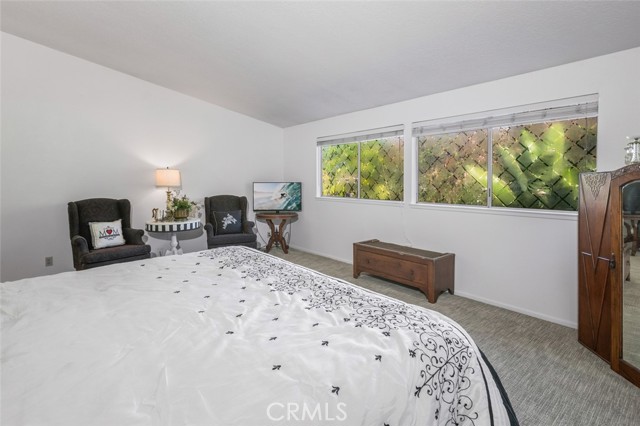 15232 Lille Circle, Irvine CA: https://media.crmls.org/medias/84c24896-b24b-4ed5-9413-02bcf2907297.jpg