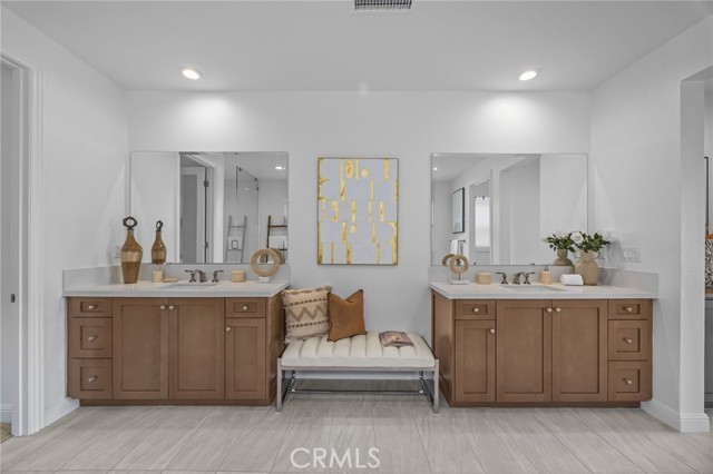 Detail Gallery Image 32 of 43 For 20268 W Albion Way, Porter Ranch,  CA 91326 - 5 Beds | 5/1 Baths