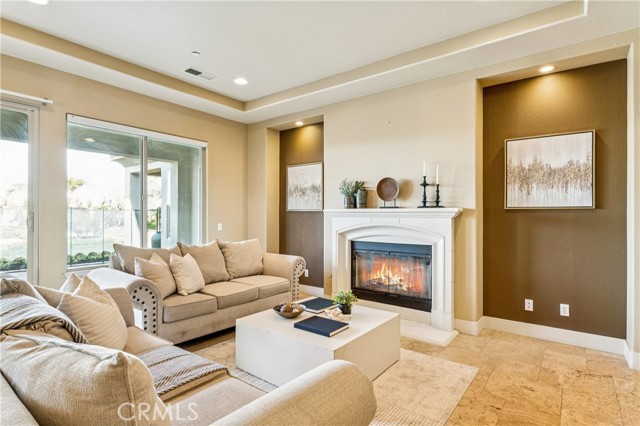 Detail Gallery Image 15 of 74 For 19262 Monterey St, Apple Valley,  CA 92308 - 5 Beds | 5/1 Baths