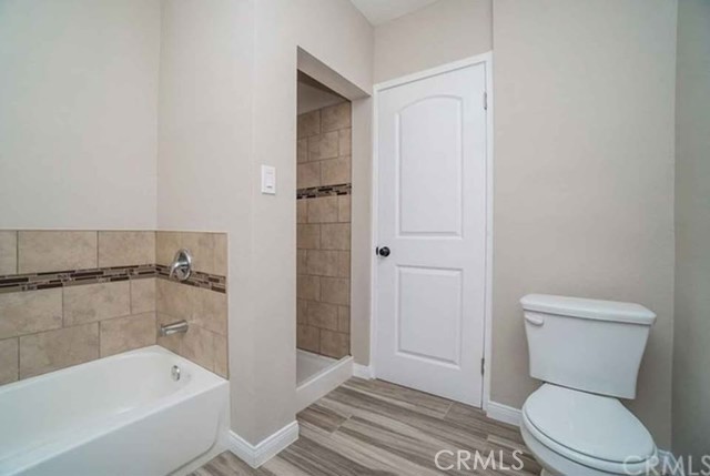 Detail Gallery Image 14 of 18 For 636 W 107th, Los Angeles,  CA 90044 - 3 Beds | 2 Baths