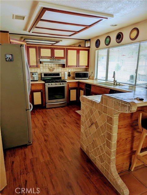 16407 Koda Road, Apple Valley CA: https://media.crmls.org/medias/84c2b809-ac3a-487f-aaf1-e2377075e108.jpg