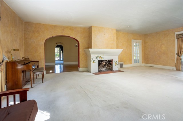 628 Sunnyside Avenue, Redlands CA: https://media.crmls.org/medias/84c360a5-ec0c-4904-a69b-534208a9fe1d.jpg