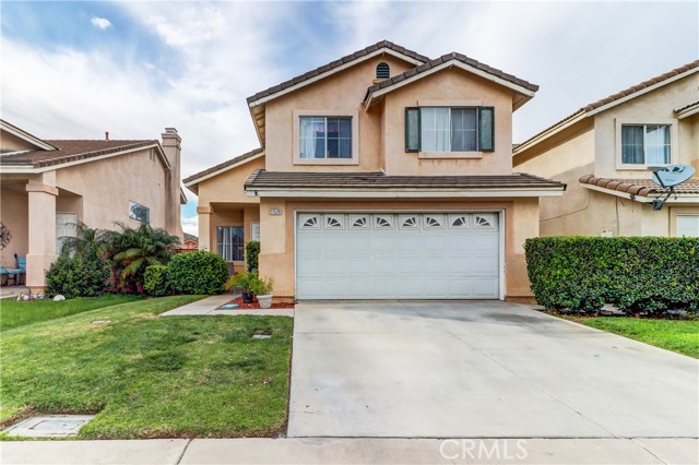 11528 Sheffield Rd, Fontana, CA 92337