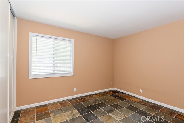 Detail Gallery Image 13 of 46 For 6310 Treehaven Ct, Lancaster,  CA 93536 - 4 Beds | 2 Baths