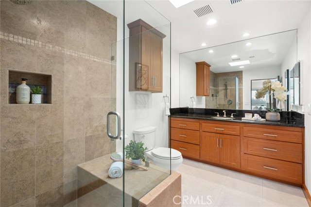 Detail Gallery Image 21 of 35 For 450 Cabrillo, Costa Mesa,  CA 92627 - 4 Beds | 3/1 Baths
