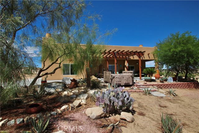 7125 Sunny Vista Road, Joshua Tree CA: https://media.crmls.org/medias/84c57bb5-c591-4877-81a9-571c0e4d4d14.jpg
