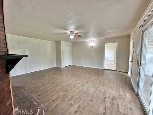 Detail Gallery Image 10 of 18 For 3345 N Miami Ave, Fresno,  CA 93727 - 3 Beds | 1 Baths