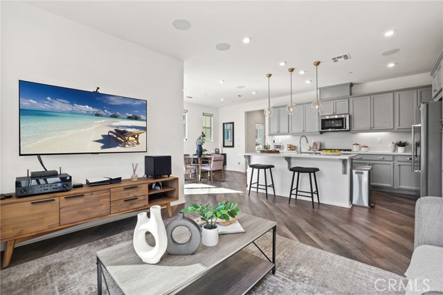 Detail Gallery Image 2 of 56 For 8 Concepcion St, Rancho Mission Viejo,  CA 92694 - 2 Beds | 2/1 Baths