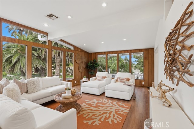 Detail Gallery Image 5 of 66 For 2275 W 25th #242,  San Pedro,  CA 90732 - 2 Beds | 2 Baths