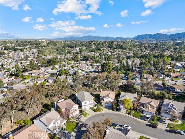 Detail Gallery Image 32 of 45 For 27624 Briarcliff Pl, Valencia,  CA 91354 - 5 Beds | 3 Baths