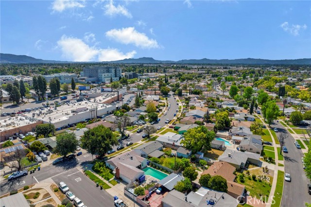 Detail Gallery Image 21 of 27 For 8223 Mammoth Ave, Panorama City,  CA 91402 - 3 Beds | 2 Baths