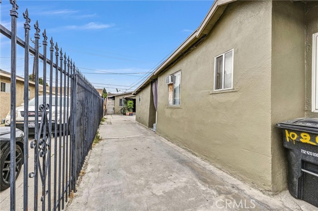 Detail Gallery Image 9 of 13 For 1020 S Mcbride, East Los Angeles,  CA 90022 - – Beds | – Baths