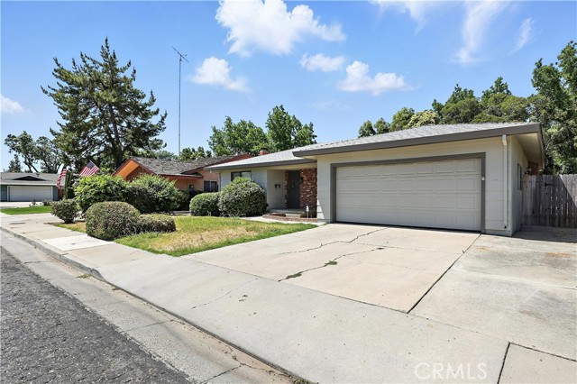Detail Gallery Image 2 of 33 For 457 Brian Ct, Merced,  CA 95348 - 3 Beds | 2 Baths